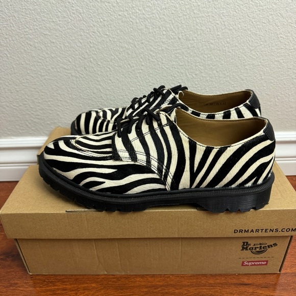 Dr. Martens Split Toe 5 Eye Supreme Zebra Size 11 - Picture 1 of 11